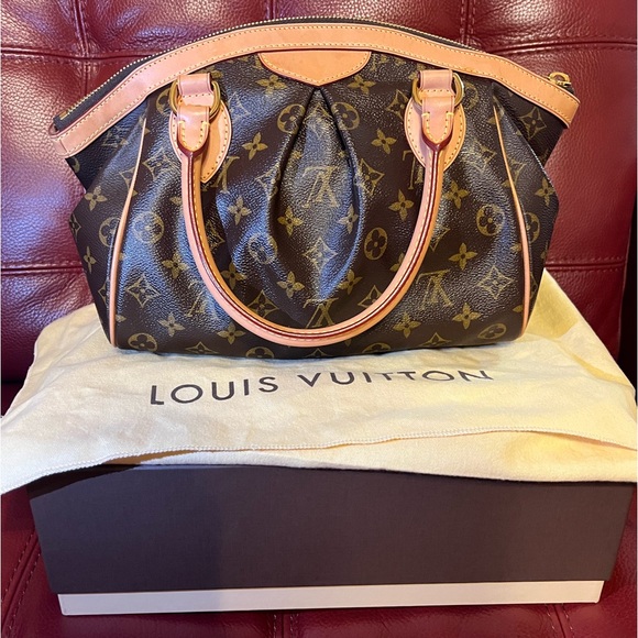 Louis Vuitton Handbags - Louis Vuitton Monogram Tivoli PM handbag